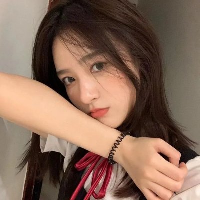 沼泽深处的女孩